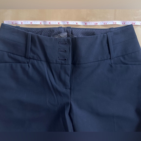 NWT The Limited Collection Brand dress pants. Dark Navy Blue color - Picture 5 of 7